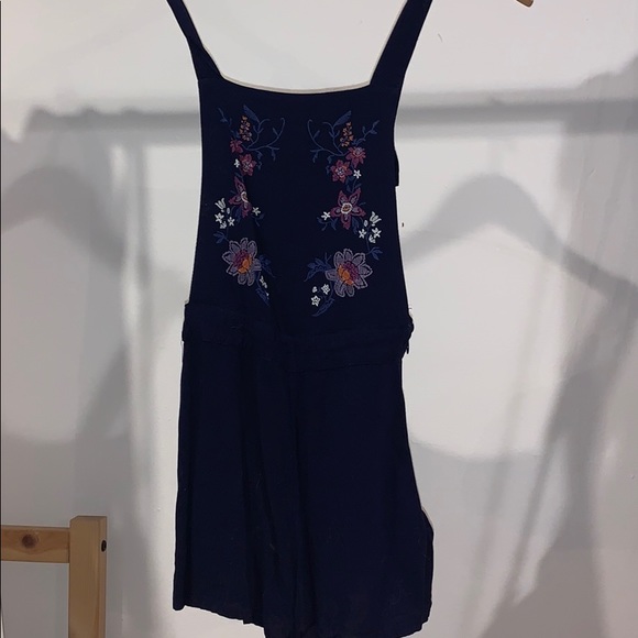 Dark blue romper with floral embroidery - Picture 1 of 1